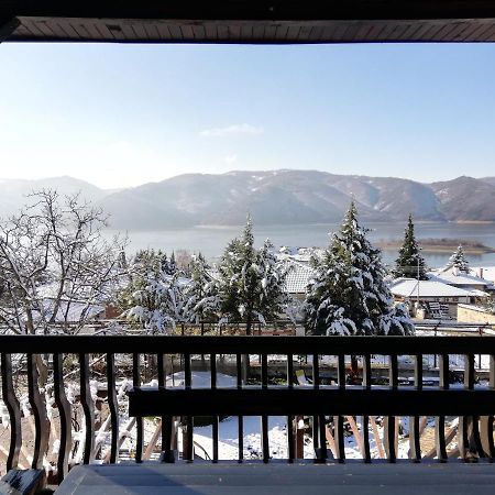 Trifon Zarezan Family Hotel Glavatartsi Exterior photo