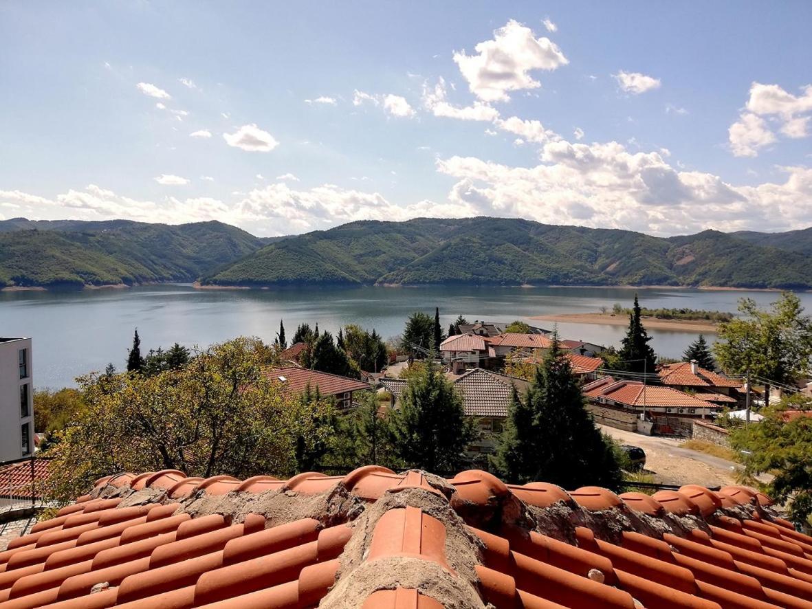 Trifon Zarezan Family Hotel Glavatartsi Exterior photo